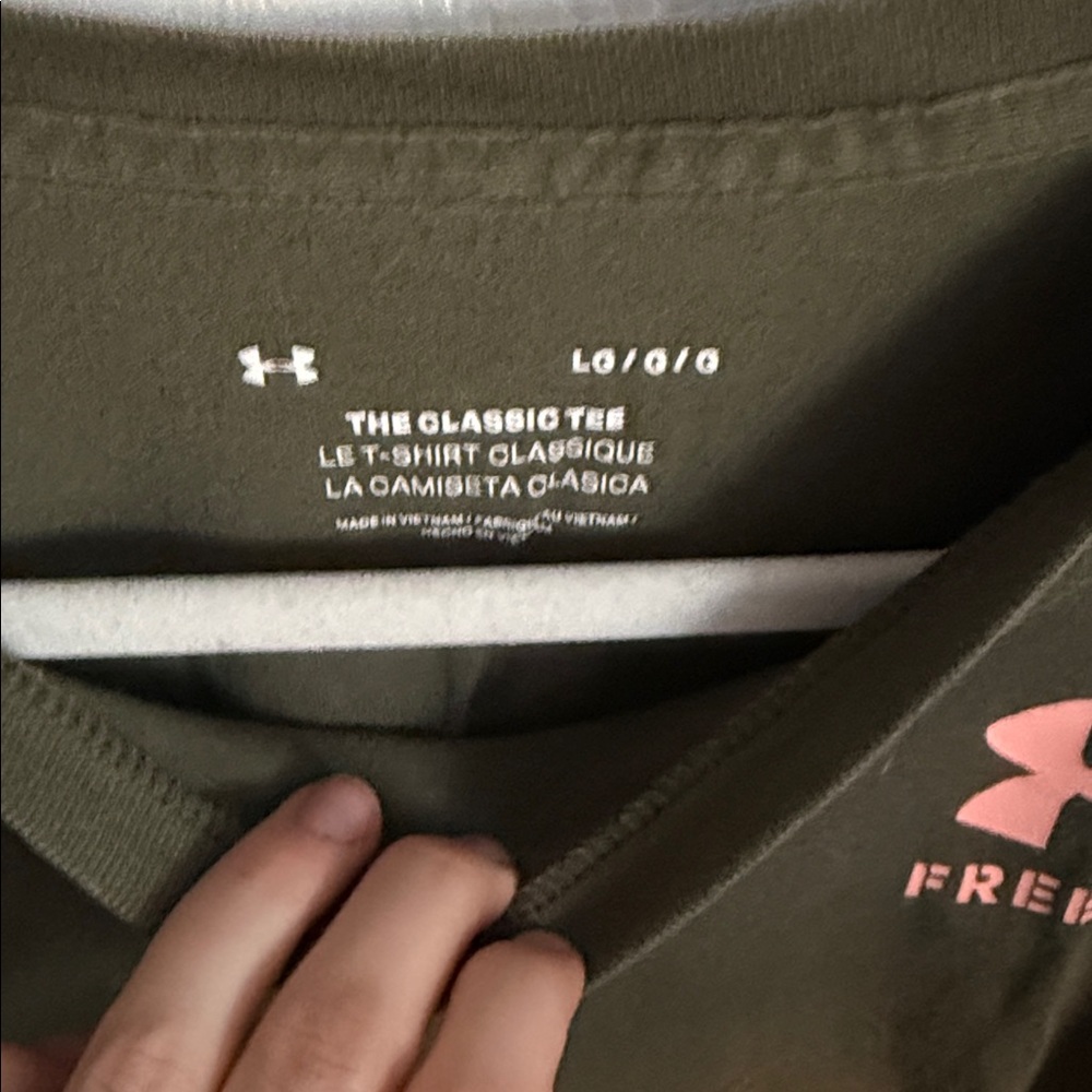 Under Armour Dark Green T-Shirt with Pink Accents - Picture 2 of 3